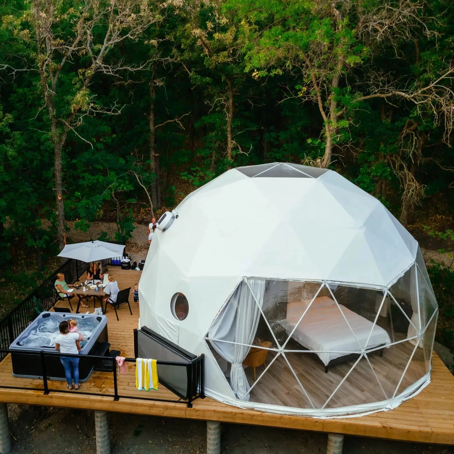 Geodesic Dome Manor Tent