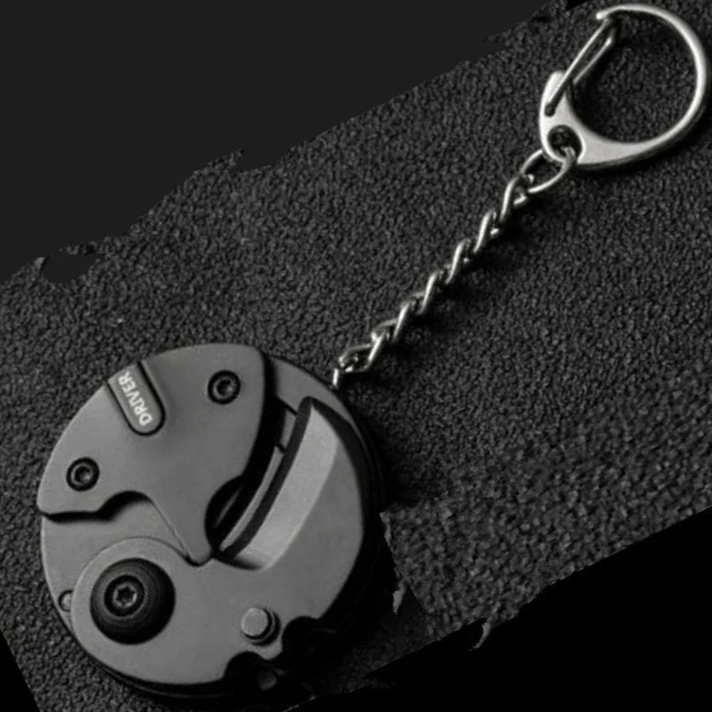 Multifunctional Keychain Screwdriver Hexagon Coin Outdoor EDC Tool Hexagon Folding Coin Knife Pocket Fold Mini coltello Gear Pee